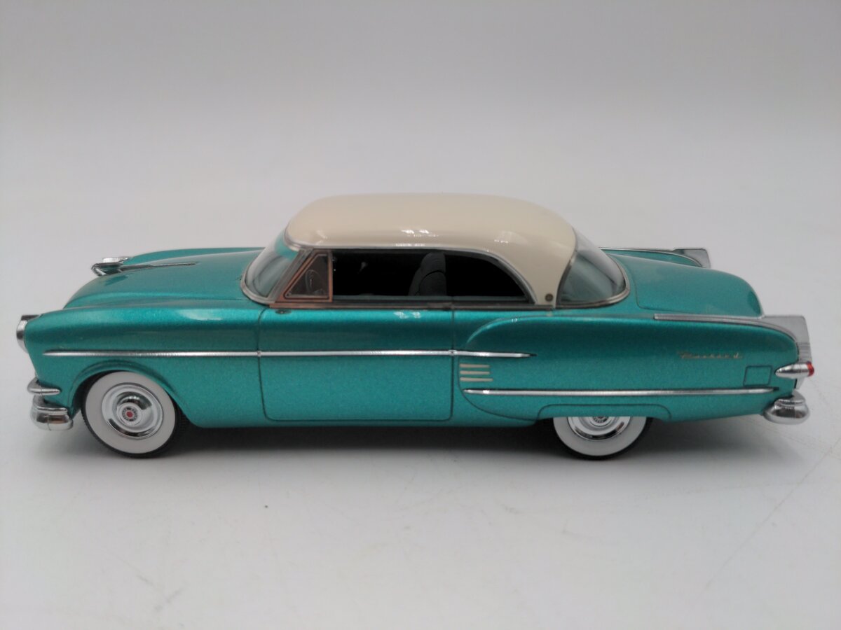 NEO 1:43 Packard Pacific Hardtop Coupe VG