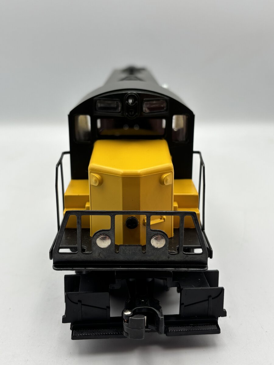 Lionel 6-8779 O Gauge Chicago and Northwestern GP-20 Dummy Diesel Locomotive EX/Box