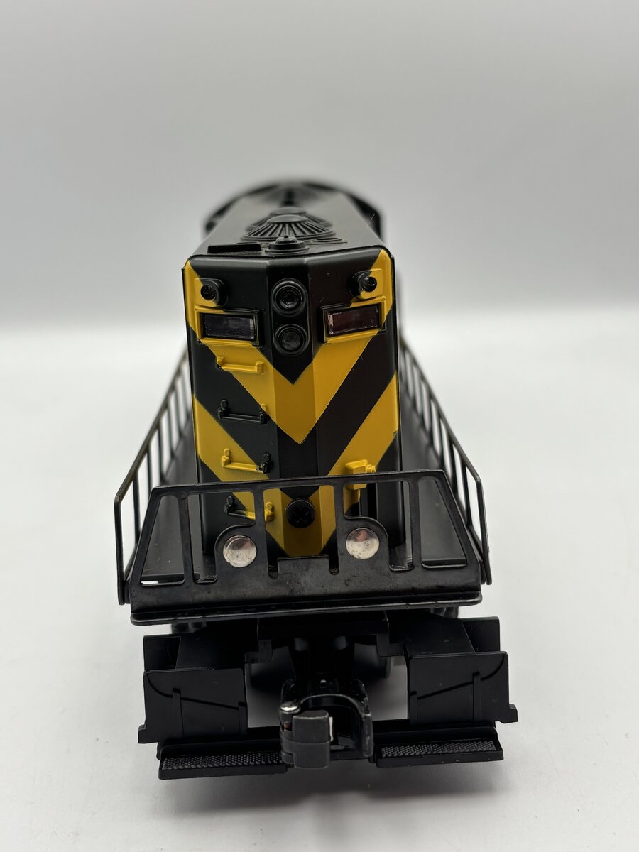 Lionel 6-8779 O Gauge Chicago and Northwestern GP-20 Dummy Diesel Locomotive EX/Box