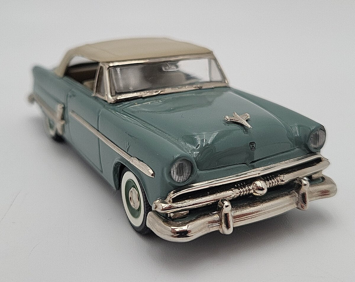 Collector's Classics 1:43 Ford Sunliner 1953 EX