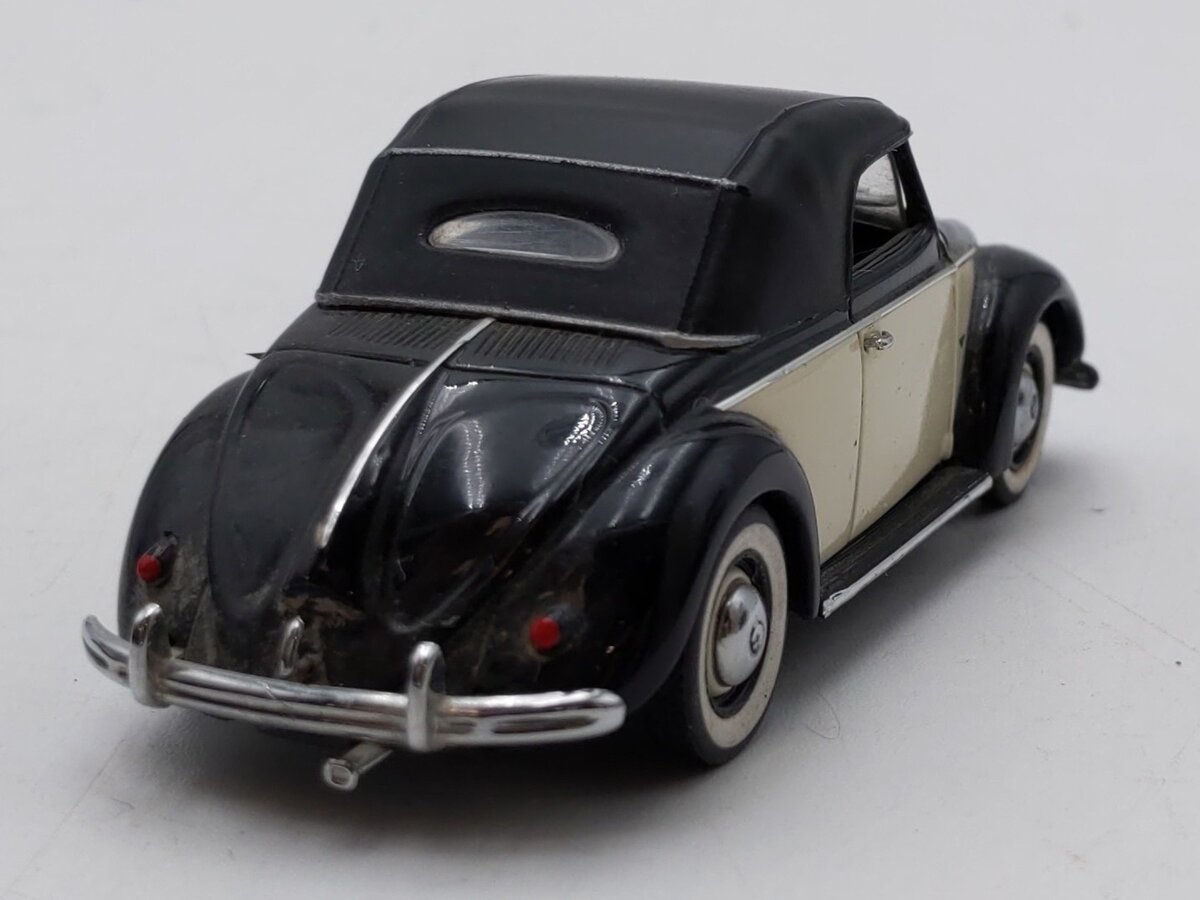 Minichamps 1:43 Scale Volkswagen Beetle Hebmüller Cabriolet Black 1949 LN/Box