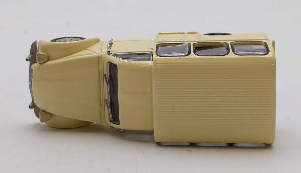 Eligor 1:43 Scale 1970 Citroën 2CV AKS 400 in beige LN/Box