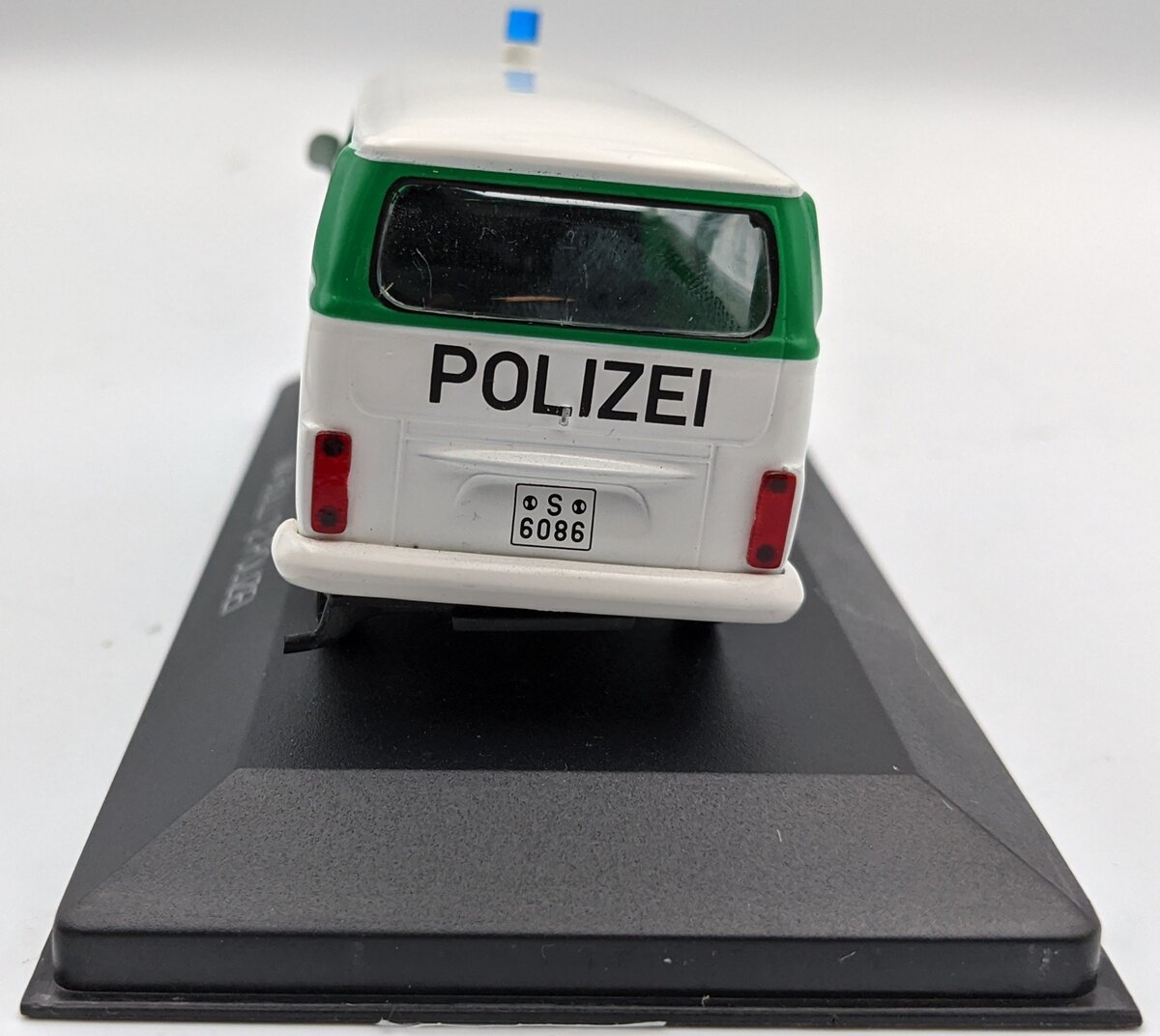 Whitebox 1/43 VW Bulli T2 Polizei