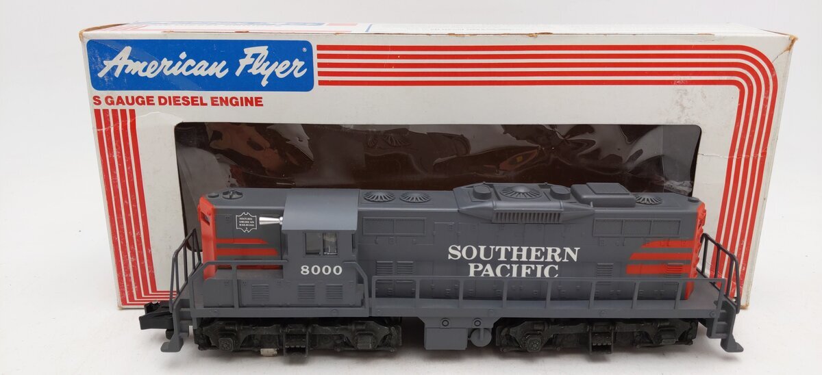 American Flyer 6-48000 S Southern Pacific GP-9 Powered Diesel Locomotive #8000 EX/Box