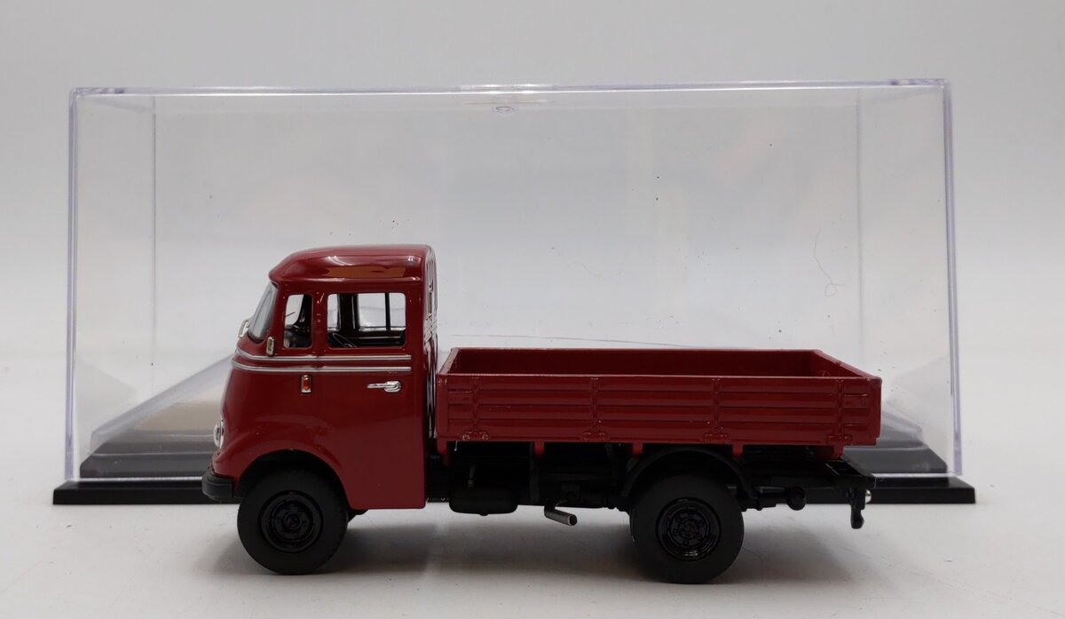 Premium ClassiXXs 1:87 scale Mercedes-Benz L319 pickup truck (Red) LN/Box