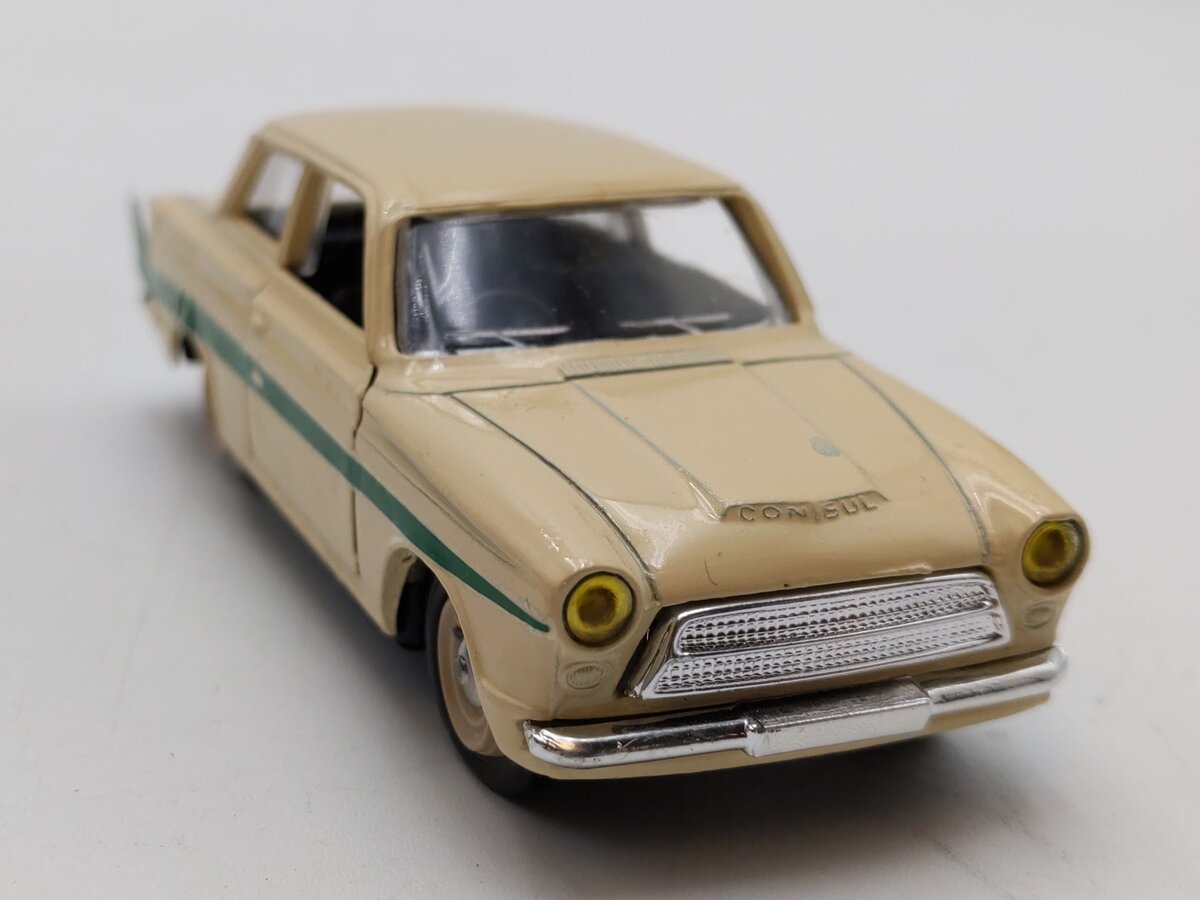 Eligor 1:43 Scale 1965 Ford Cortina MK1 EX/Box