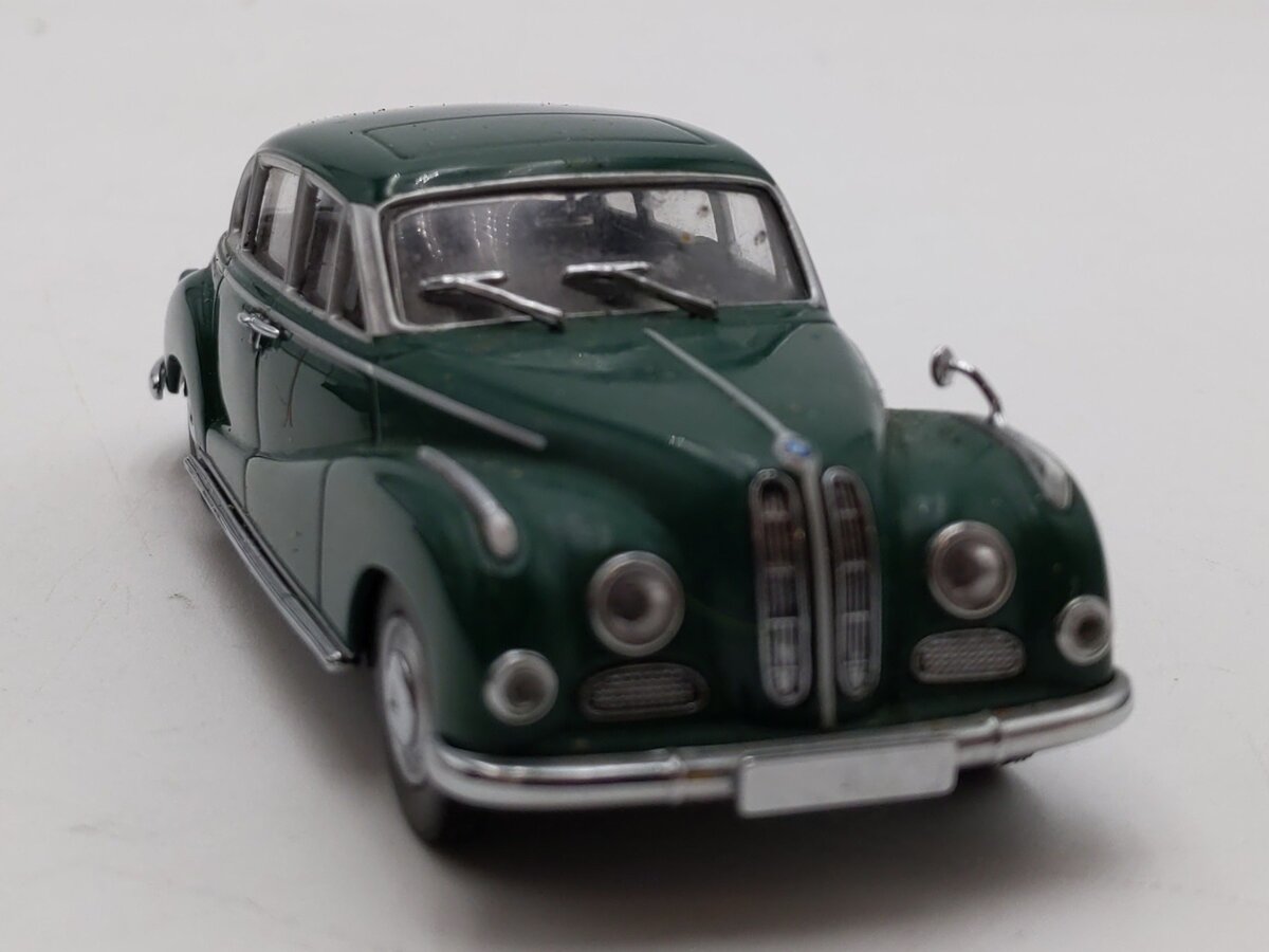 Minichamps 1:43 Scale BMW 501/502 1954-1981 LN/Box