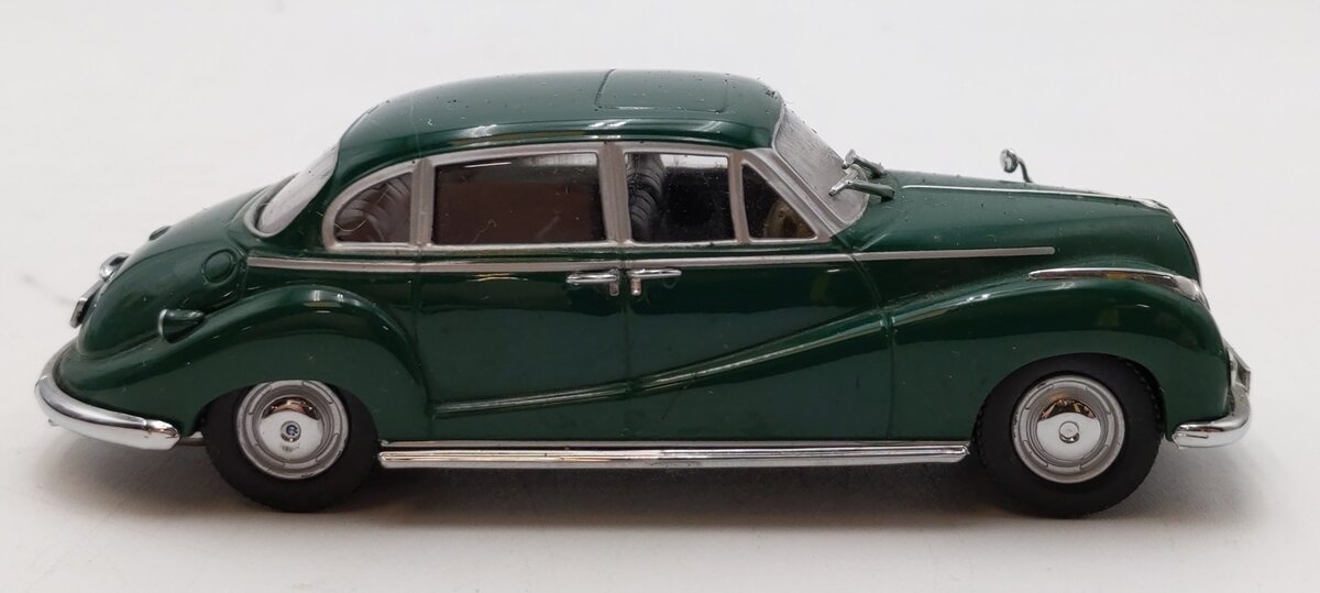 Minichamps 1:43 Scale BMW 501/502 1954-1981 LN/Box