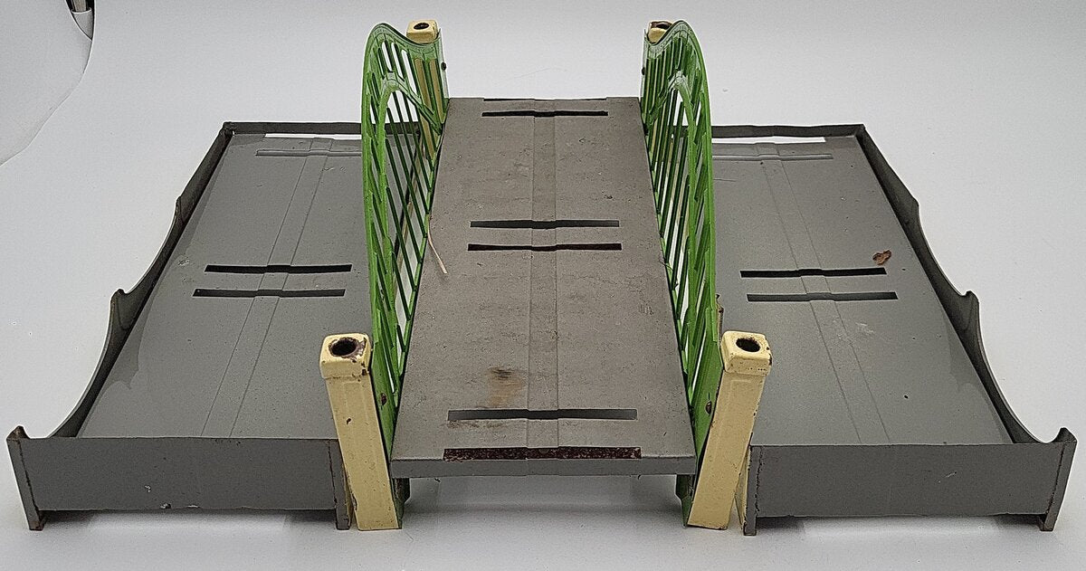 Lionel 102 Vintage Standard Gauge Prewar Double Bridge w/ Approaches VG