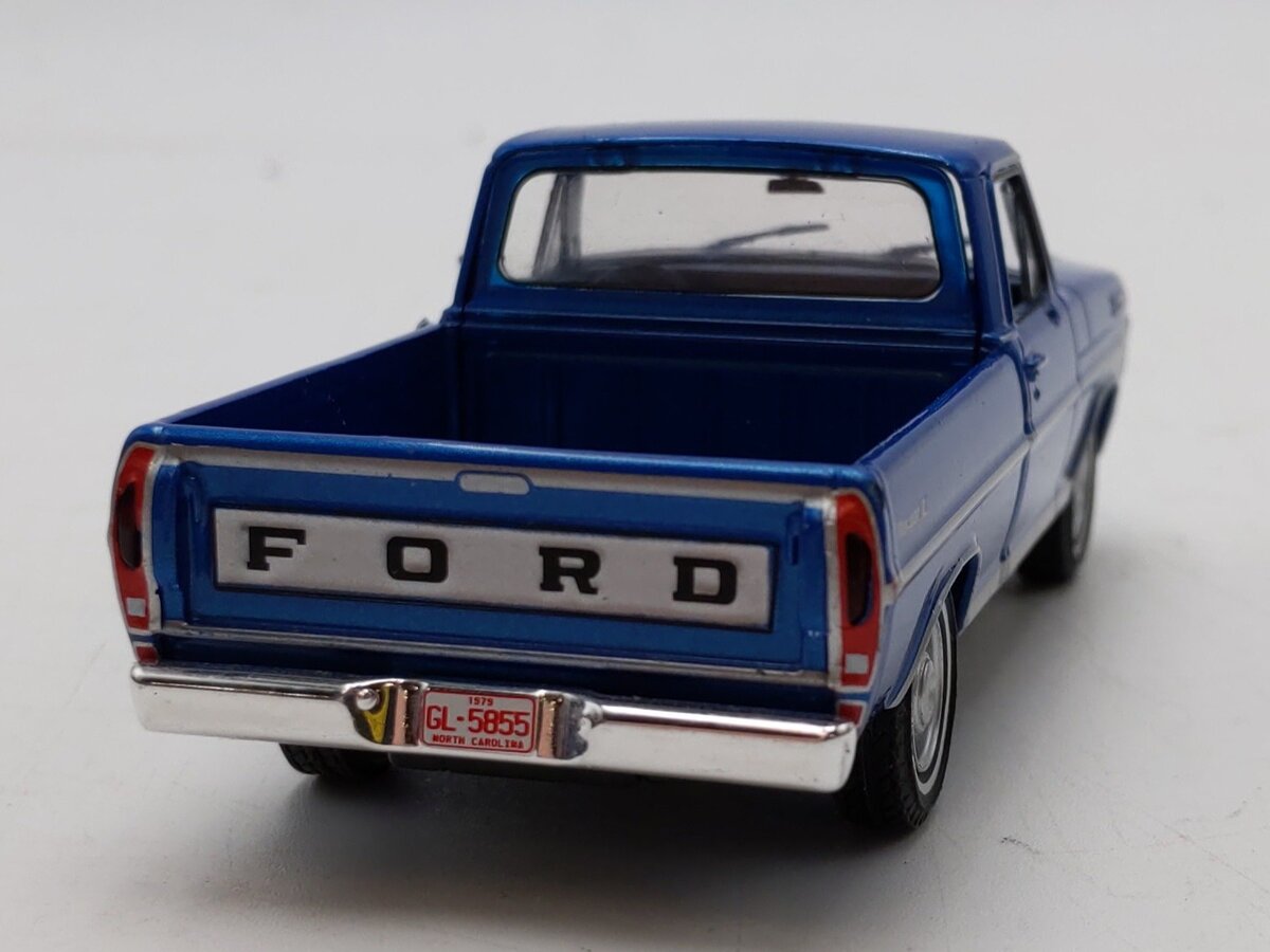Greenlight Collectibles 1:43 Scale 1970 Ford F-100 Ranger XLT Pickup Truck LN/Box