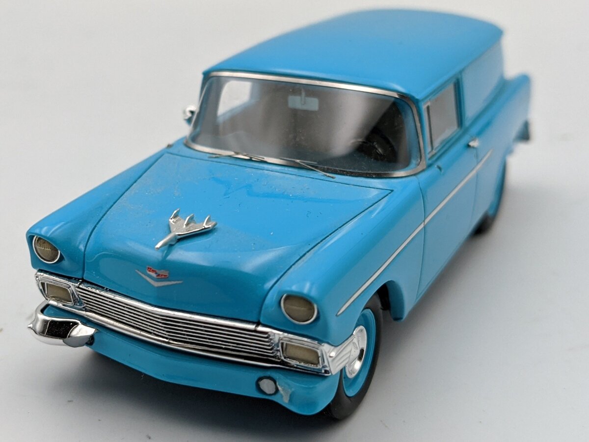 Esval EMUS43079B 1:43 1956 Chevrolet 150 Handyman Panel Delivery