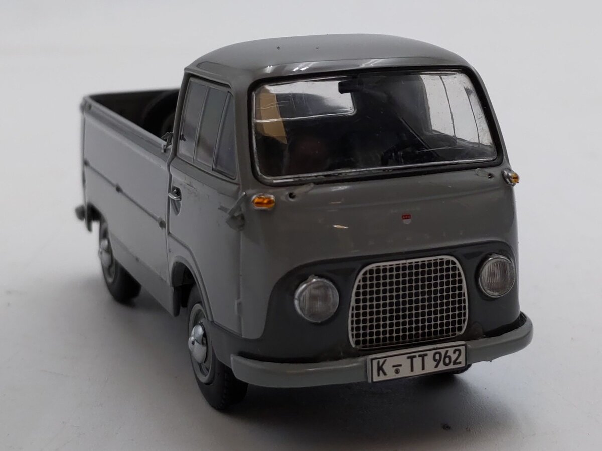 Solido 1:43 Scale Ford Taunus Transit FK 1000 flatbed truck EX/Box