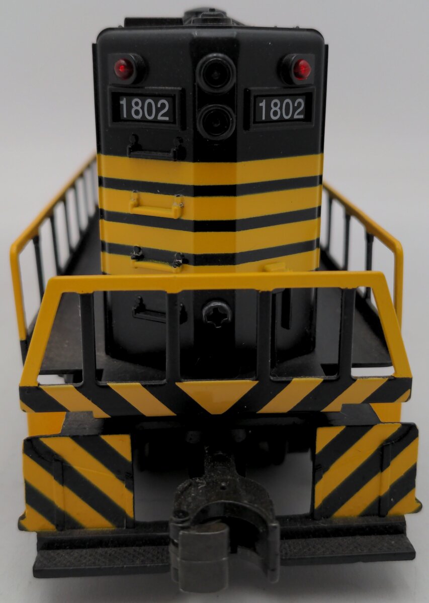 Williams GP9-242D O Gauge Alaska GP-9 Diesel Non-Powered Locomotive - 3 Rail EX