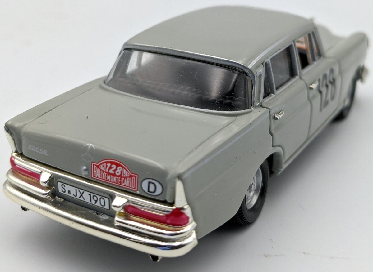Vitesse 137 1:43 Mercedes 220SE Winner Rallye Monte-Carlo 1960