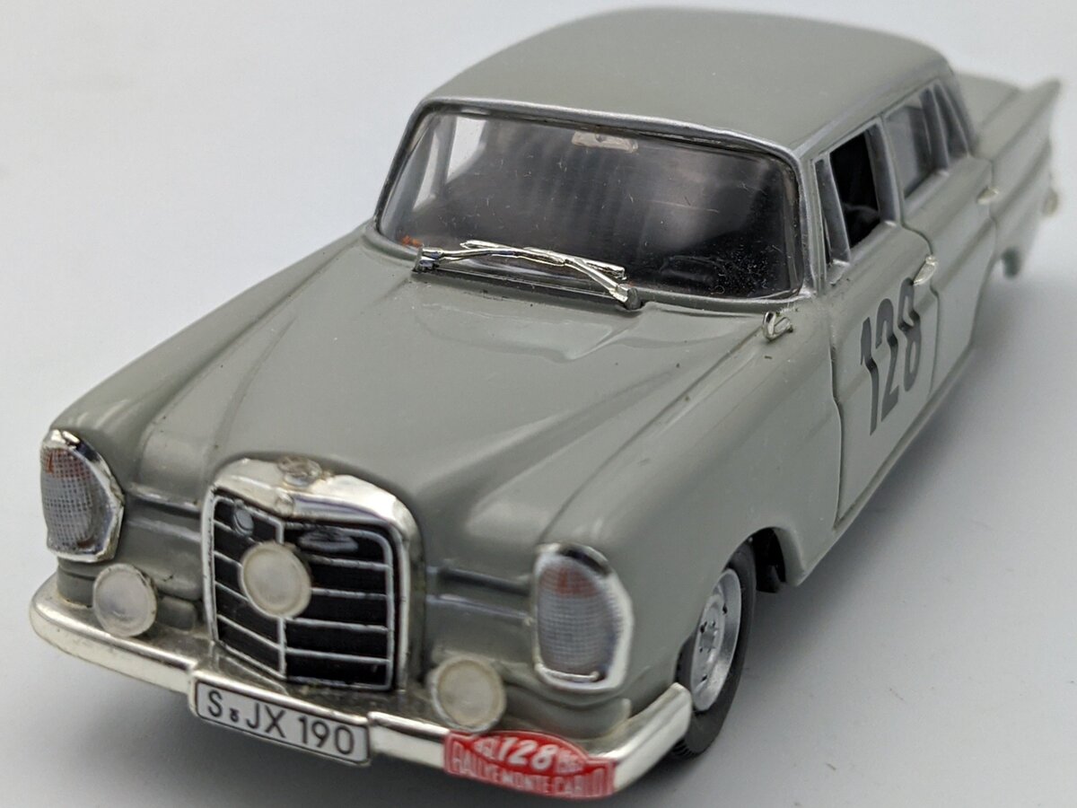 Vitesse 137 1:43 Mercedes 220SE Winner Rallye Monte-Carlo 1960