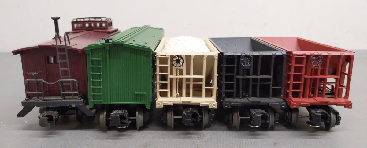 Lionel Assorted O Gauge Freight & Bunk Cars [5] EX/Box