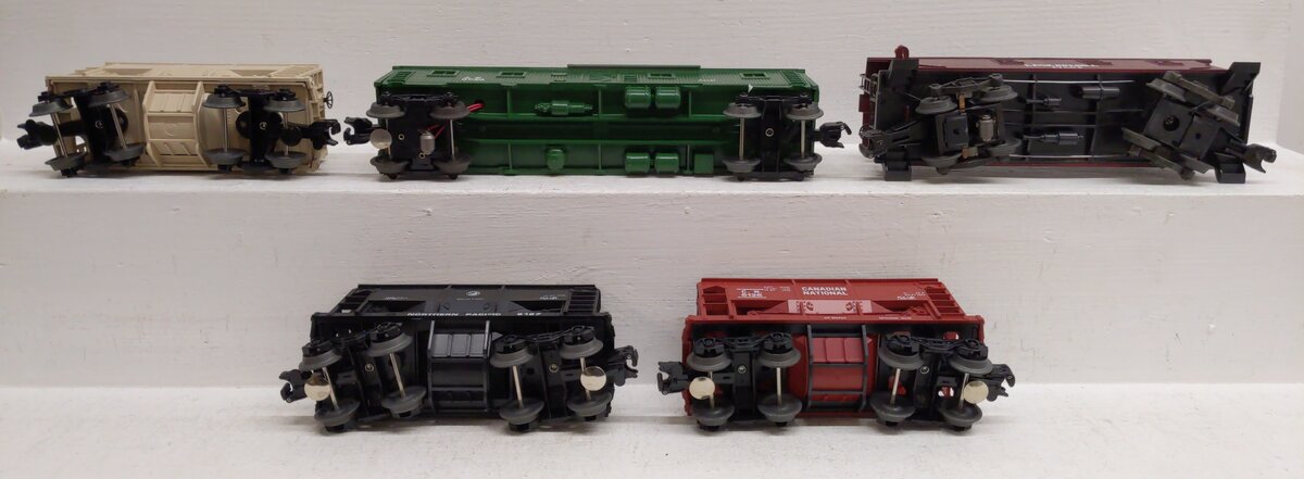 Lionel Assorted O Gauge Freight & Bunk Cars [5] EX/Box