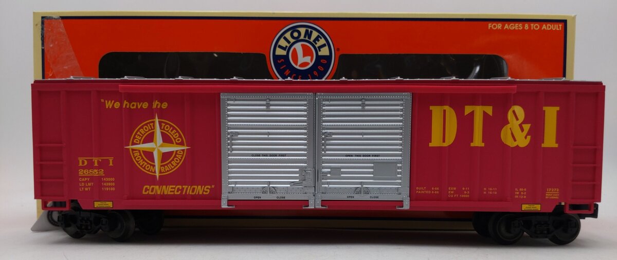 Lionel 6-17273 O Gauge DT&I  Double Door Boxcar with Auto Frames LN/Box