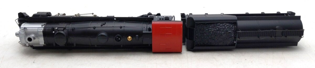 Mantua 340-011 HO Scale Southern Pacific 4-6-2 Steam Locomotive & Tender #2484 EX/Box