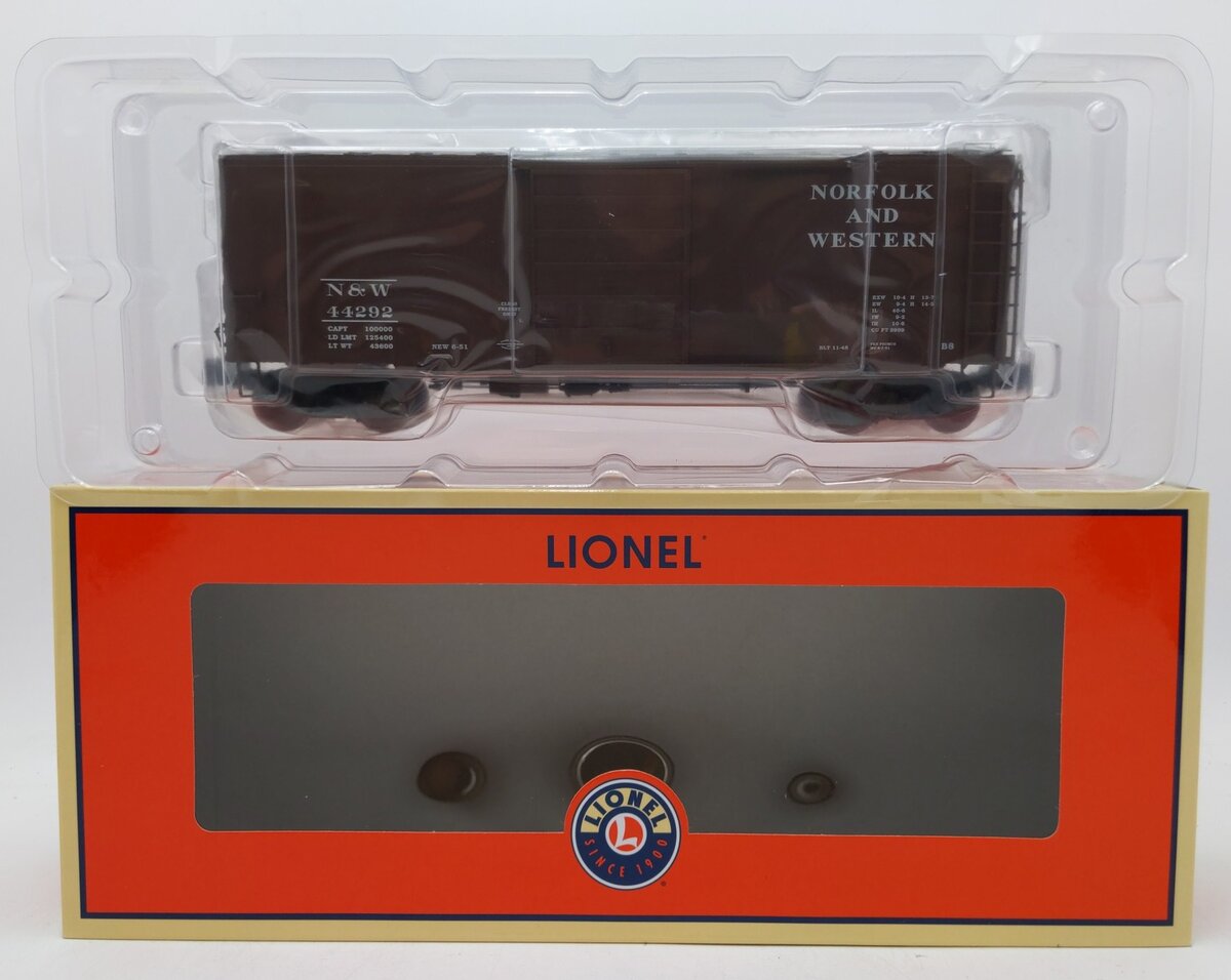 Lionel 6-82147 O Norfolk & Western 40' PS-1 Boxcar #44292 Ready to Run - 3-Rail NIB