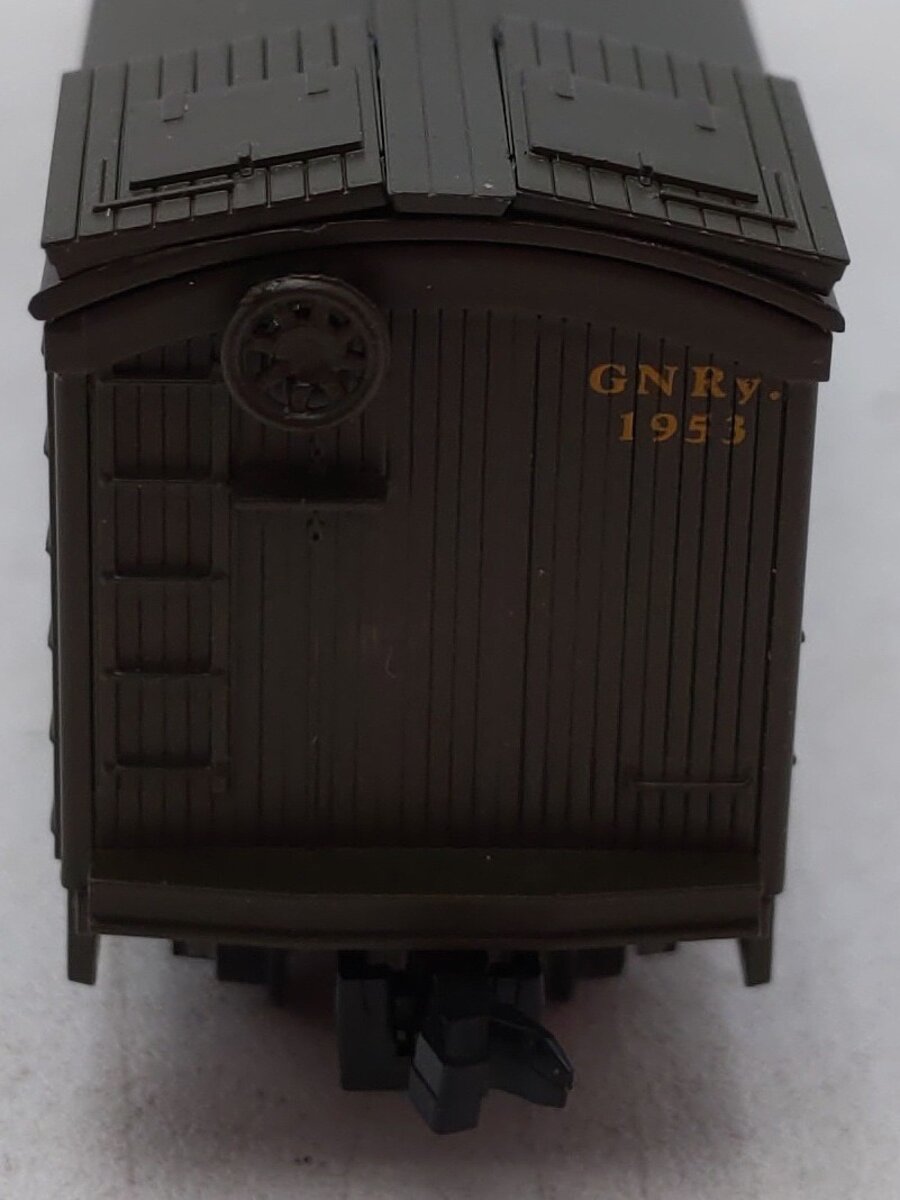 Roundhouse 82905 N Great Northern/REA 50' Express Reefer #1953 EX/Box