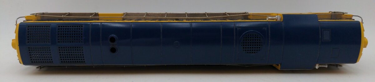 Lionel 6-8950 O Gauge Virginian FM Trainmaster Diesel Locomotive VG/Box