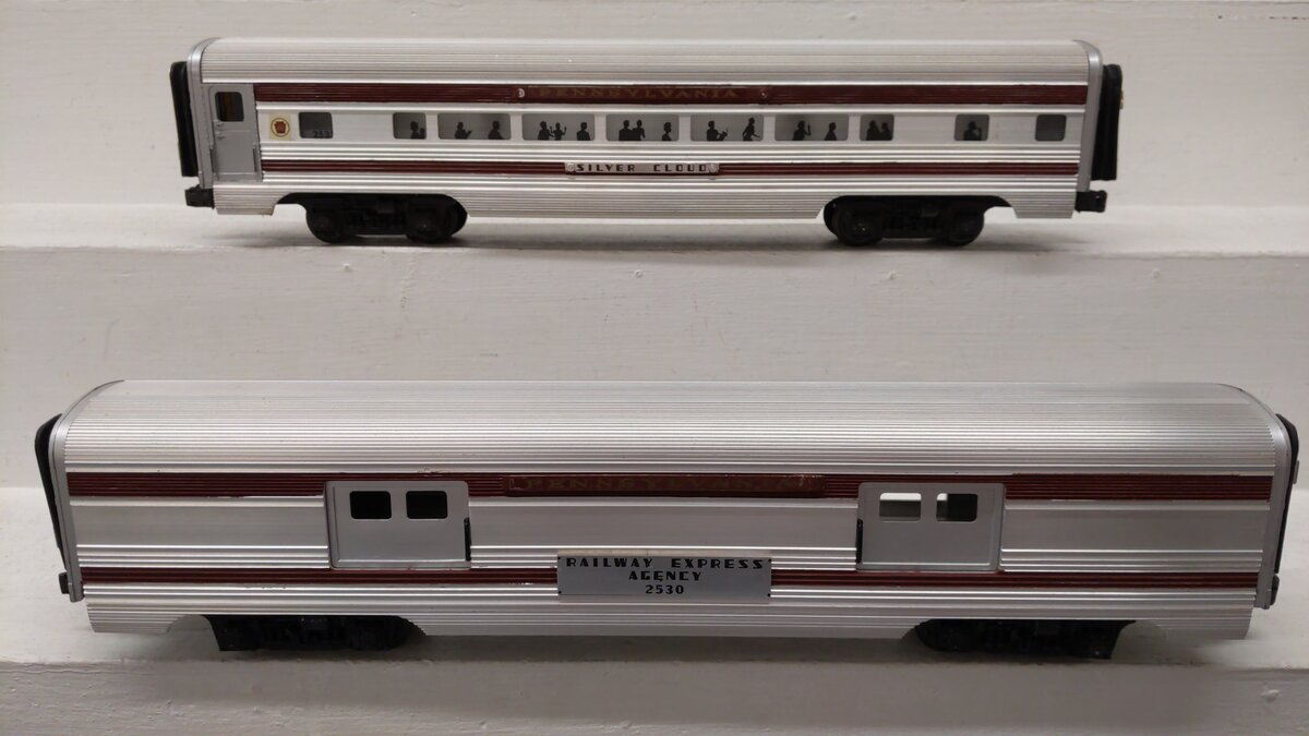 Lionel Vintage O Custom Passenger Cars: 2533, 2530 [2] VG/Box