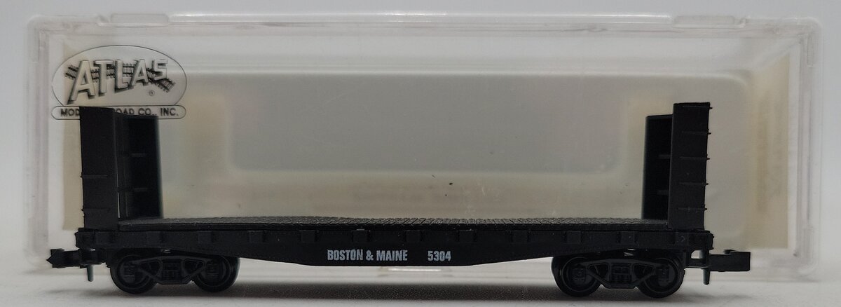 Atlas 3064 Boston & Maine Bulkhead Flatcar #5304 VG/Box