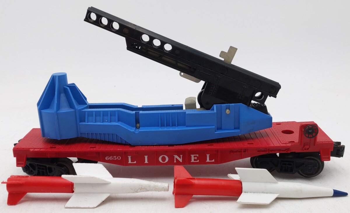Lionel 6650 Vintage O IRBM Rocket Launcher VG