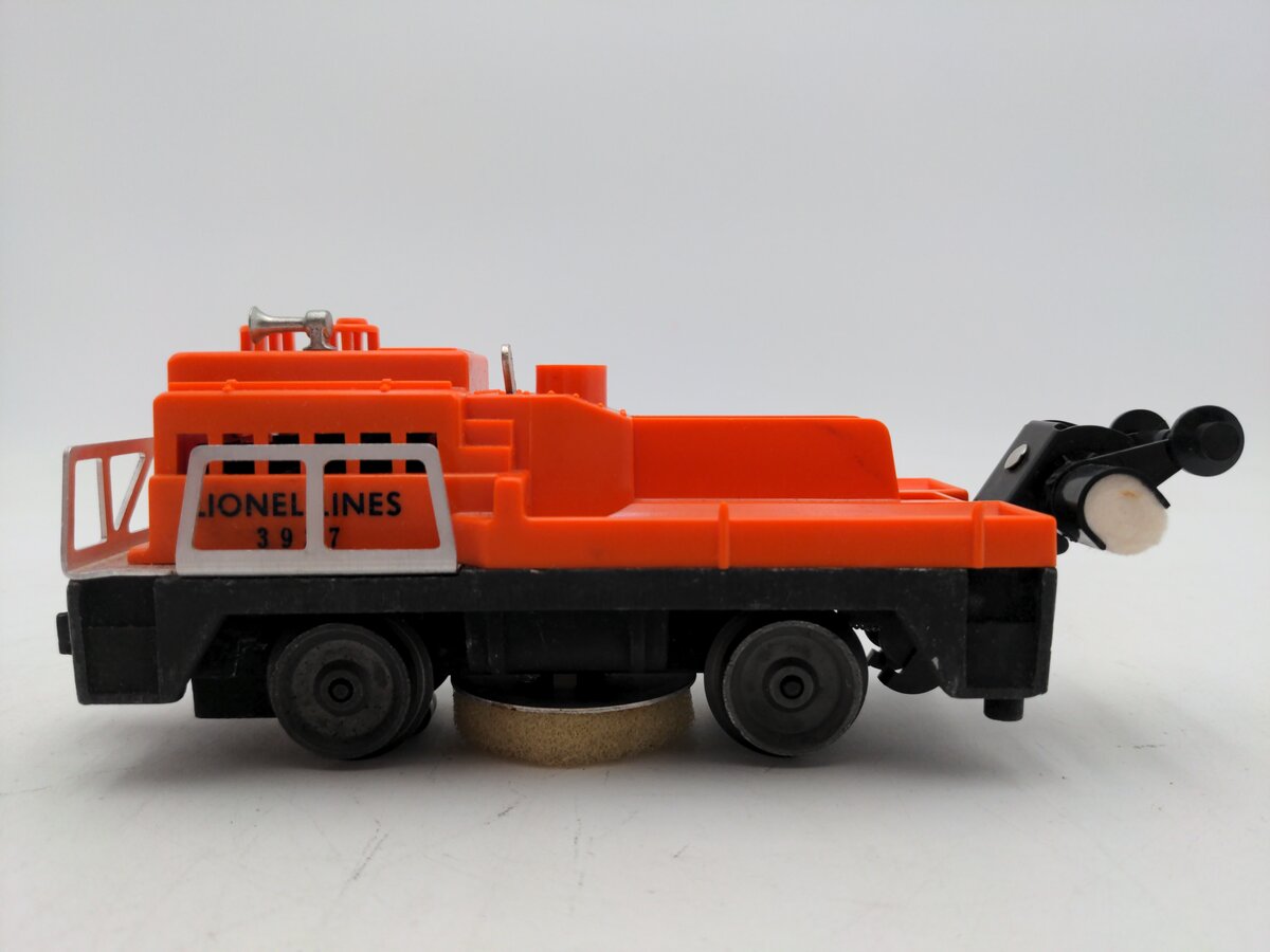 Lionel 3927 O Vintage Postwar Motorized Track Cleaner Car #3927 VG/Box