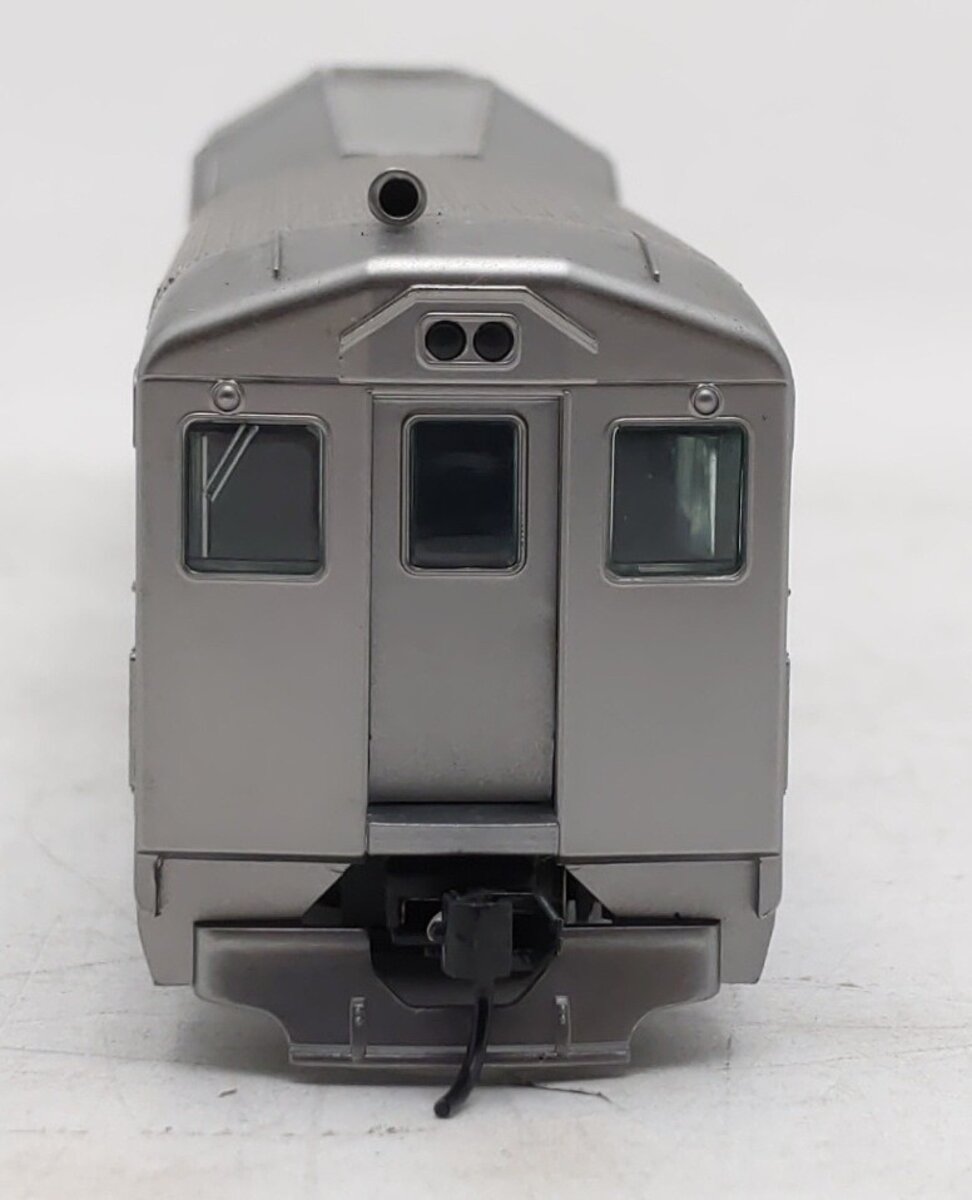 Walthers 920-35252 HO Scale CNW Budd RDC-1 Coach Passenger Car #9933 EX