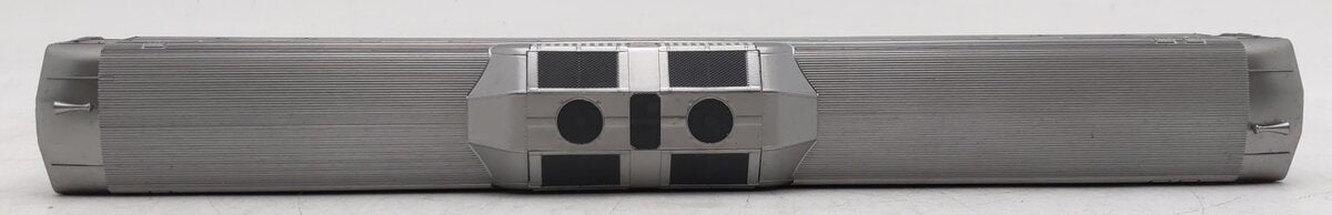 Walthers 920-35252 HO Scale CNW Budd RDC-1 Coach Passenger Car #9933 EX