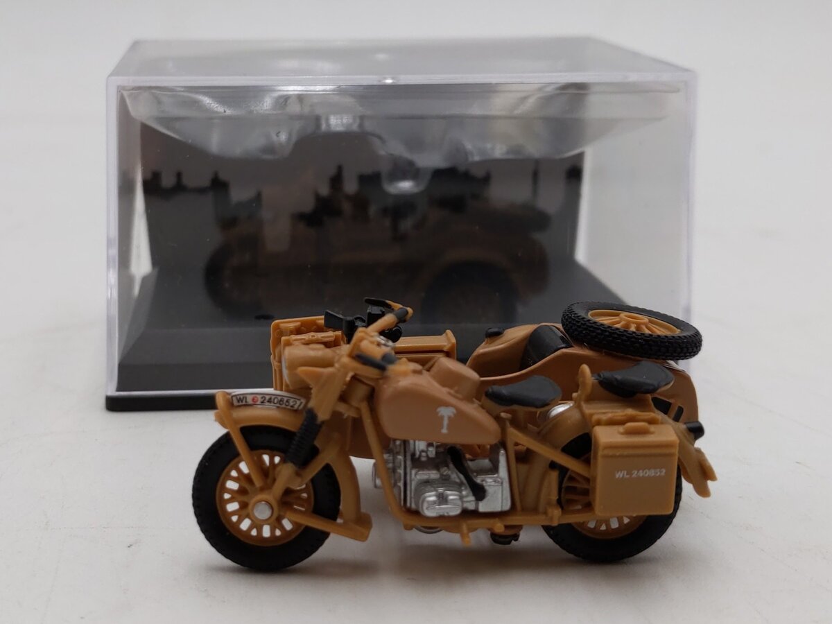 Cararama 1:43 Scale 1941 BMW R75, Africa Corps, Erwin Rommel LN/Box