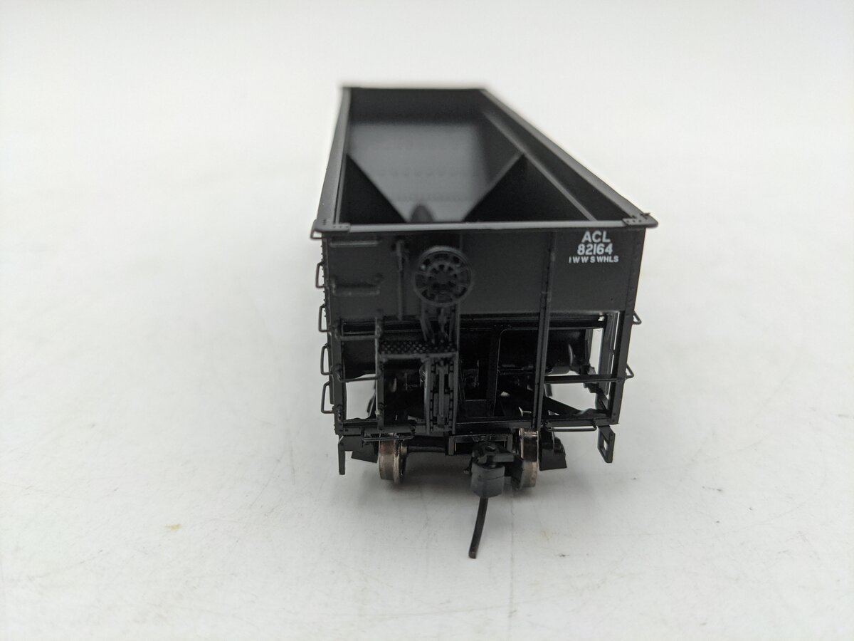 Walthers 920-31612 HO Atlantic Coast Line 50 Ton Hopper #82164 LN/Box