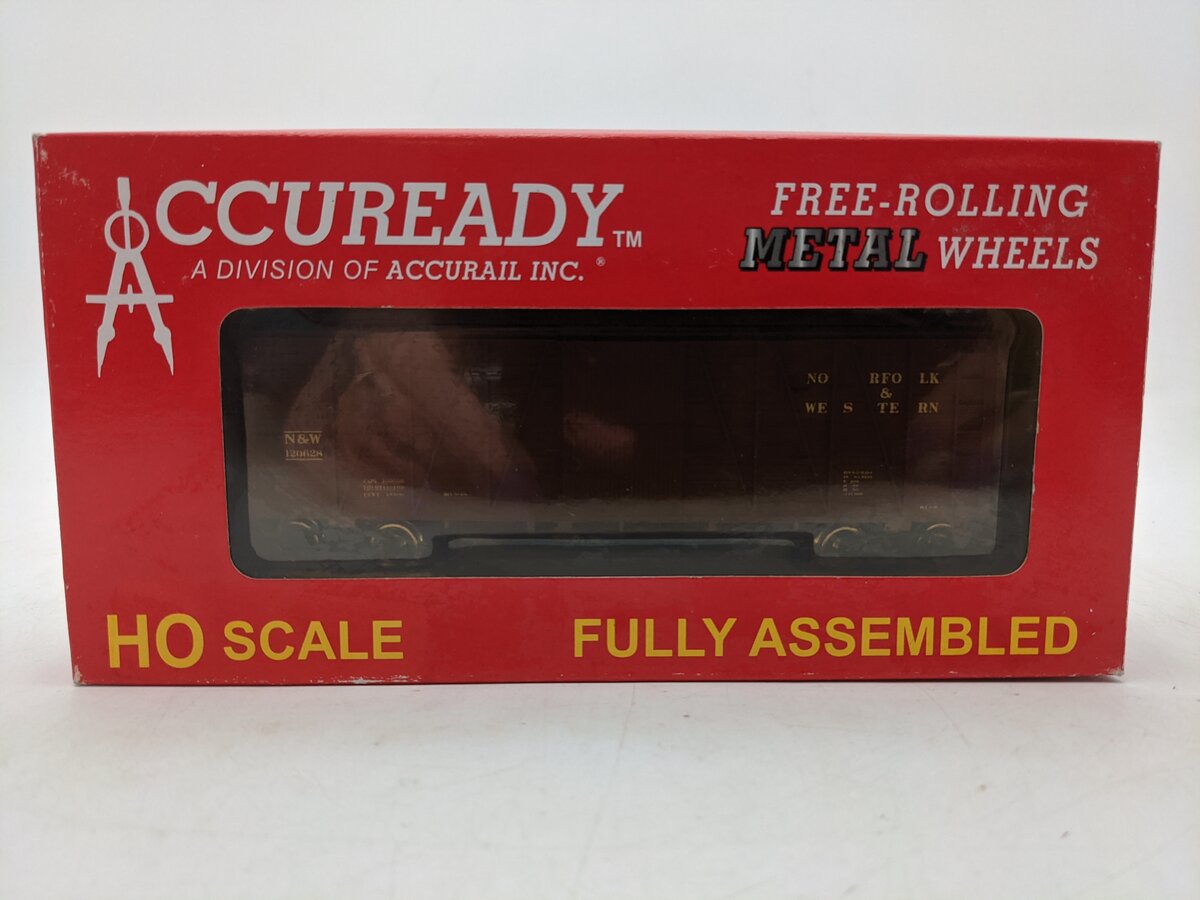 Accurail 94314 HO Scale Norfolk & Western Wood Box Car NIB