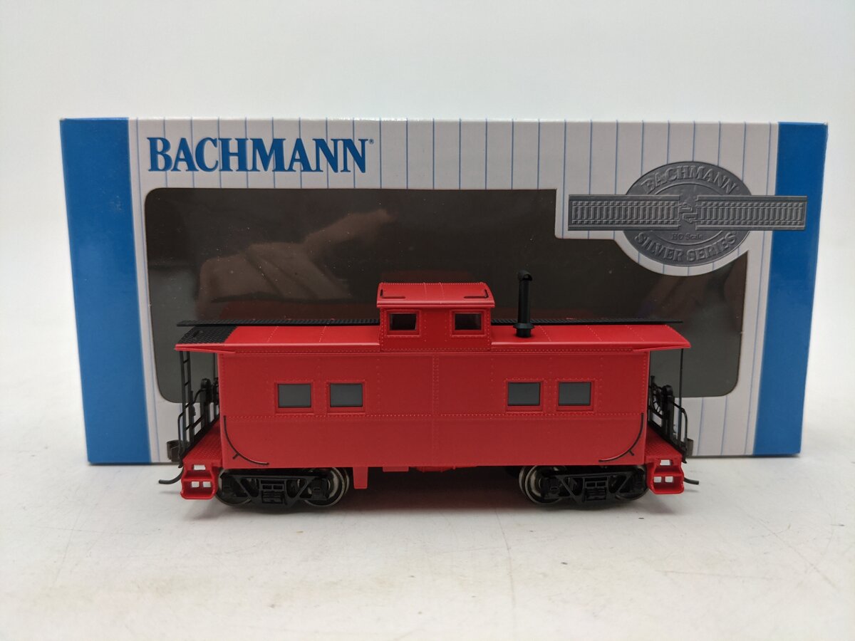 Bachmann 16806 HO Unlettered Red Northeast Steel Caboose EX/Box