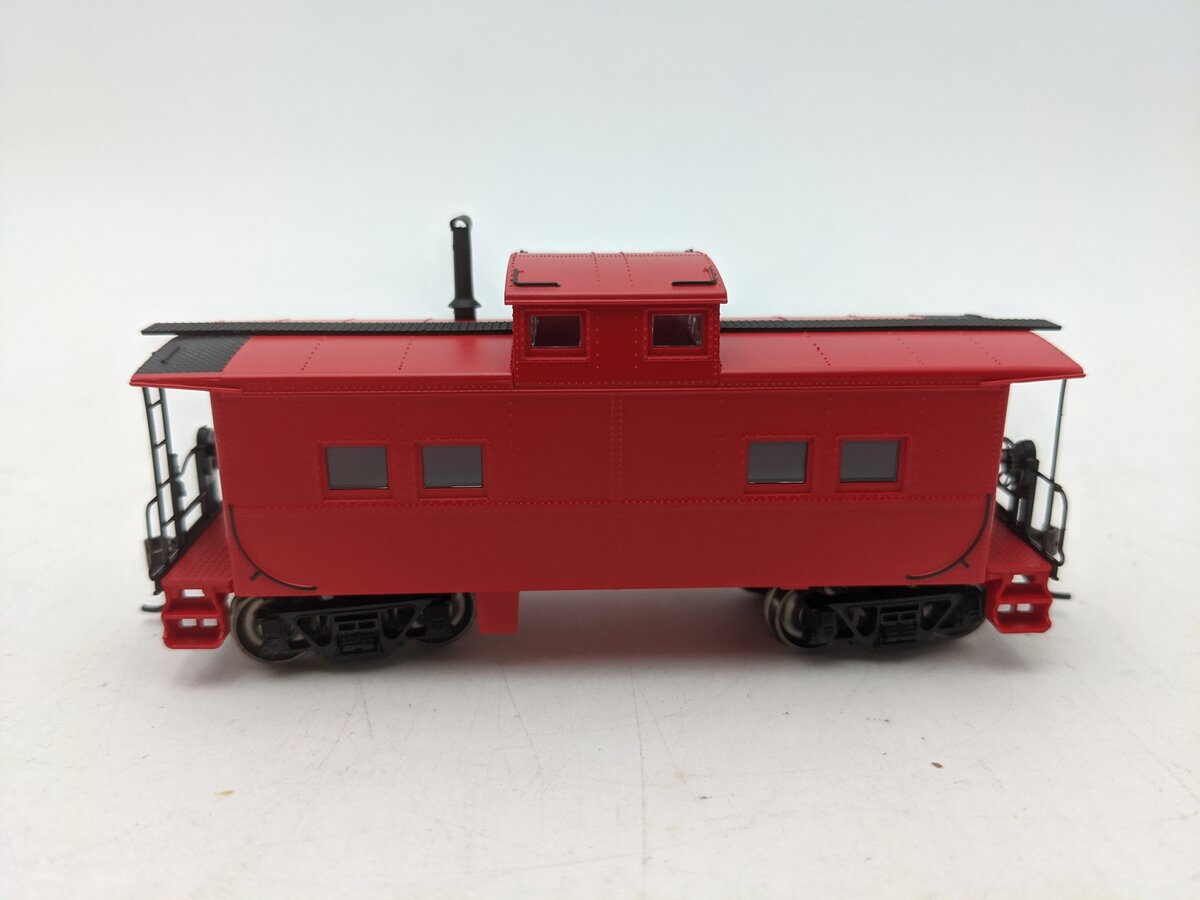 Bachmann 16806 HO Unlettered Red Northeast Steel Caboose EX/Box