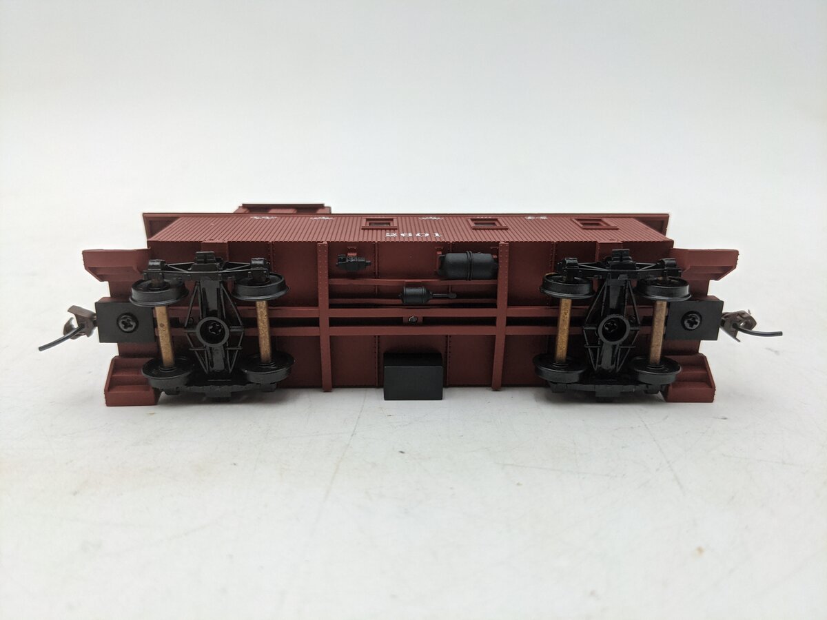 Walthers 932-7505 HO Wabash 30' Wood Caboose #2601 LN/Box