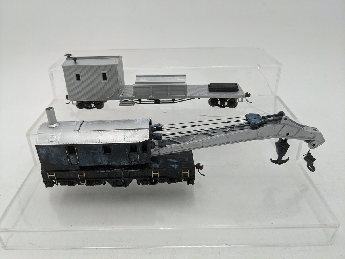 Bachmann 16149 HO Painted Unlettered 250-Ton Steam Crane Car and Boom Tender/Box