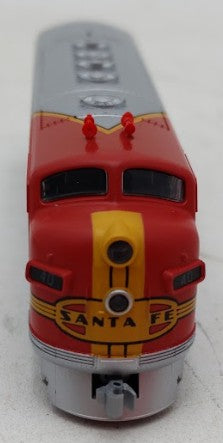 Kato 176-2122 N Scale Santa Fe F7A Powered Diesel Locomotive #40 EX/Box