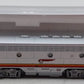 Kato 176-2211 N Santa Fe Warbonnet EMD F7 B-Unit Powered Diesel Locomotive w DCC EX/Box