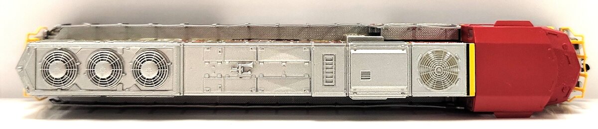 Athearn 10703 N Santa Fe SD75M Diesel #226 LN/Box