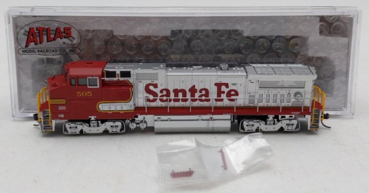 Atlas 40005143 N Scale Santa Fe Dash 8-40Bw Diesel Engine #505 w DCC/Sound EX/Box