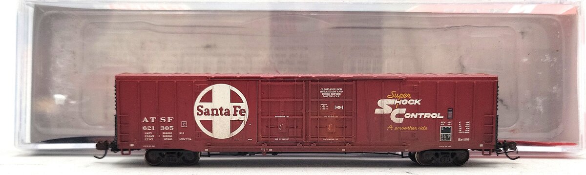 BLMA Models 18037 N Santa Fe 60' Super Shock Control Double Door Boxcar #621305 LN/Box