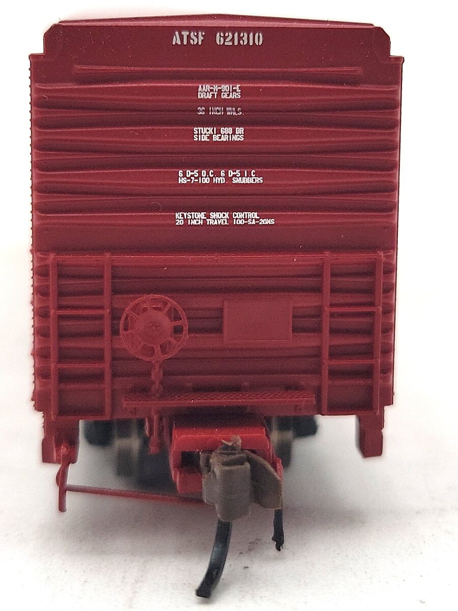 BLMA Models 18027 N Santa Fe Bx-166 60' Shock Control DD Boxcar #621310