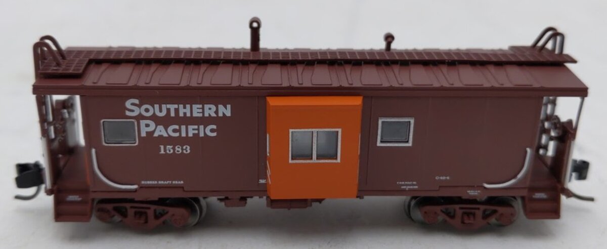 Bluford Shops 44285 N SP Phase 4 International Car Bay Window Caboose #1583 EX/Box