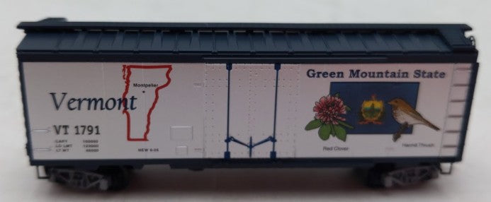 Micro-Trains 02100402 N Scale Vermont State 40' Standard Plug Door Boxcar #1791 LN/Box