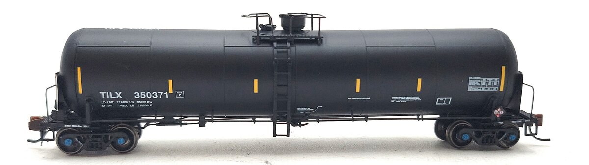BLMA Models 20005 N TILX Trinity 31,000-Crude Oil Tank Car #350371 LN/Box