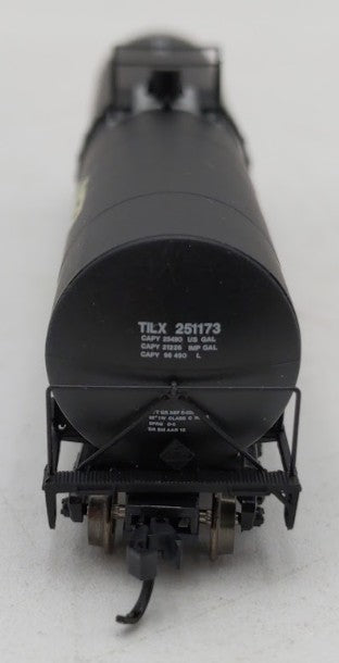 Atlas 50000407 N Scale AGP Refined Oil Trinity 25,500 Gallon Tank Car #251173 EX/Box