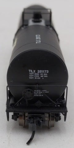 Atlas 50000407 N Scale AGP Refined Oil Trinity 25,500 Gallon Tank Car #251173 EX/Box